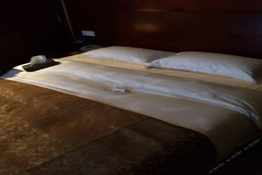 Chonpines Hotel Аншунь Экстерьер фото